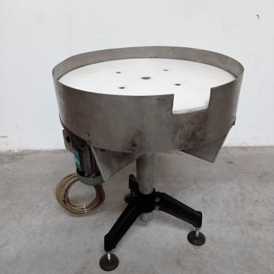 tavolo_rotante_rotating_accumulation_table
