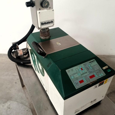 incollatore_hotmelt_robatech