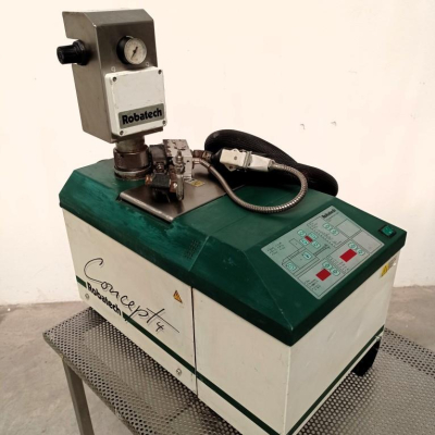 incollatore_hotmelt_robatech