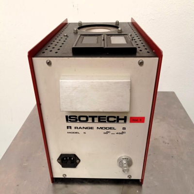TEMPERATURE CALIBRATOR