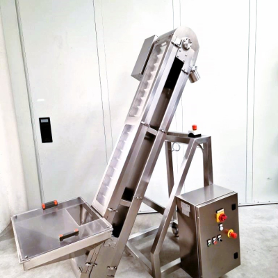 Elevatore_flaconi